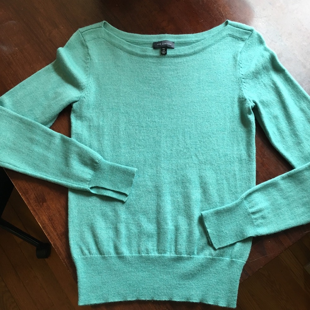 Teal lightweight sweater.